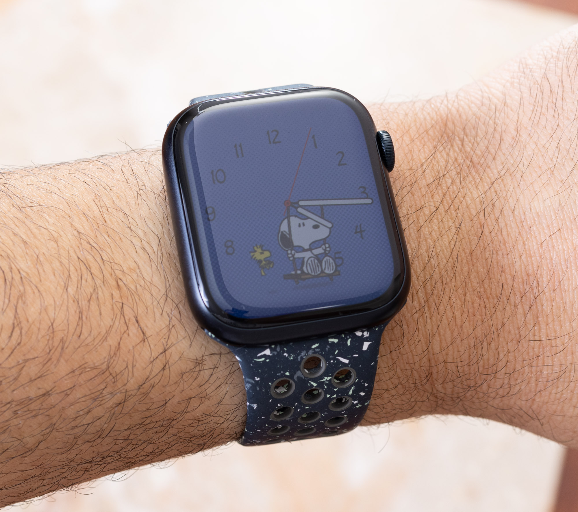 Обзор смарт-часов: Apple Watch Series 9