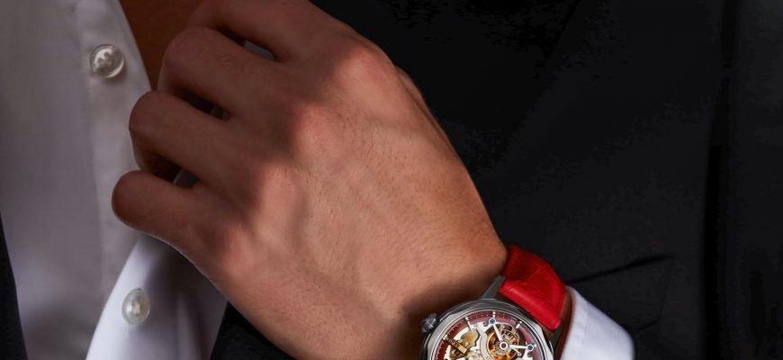 Новый курс часового мастерства Initium позволит вам создать свои собственные часы с турбийоном