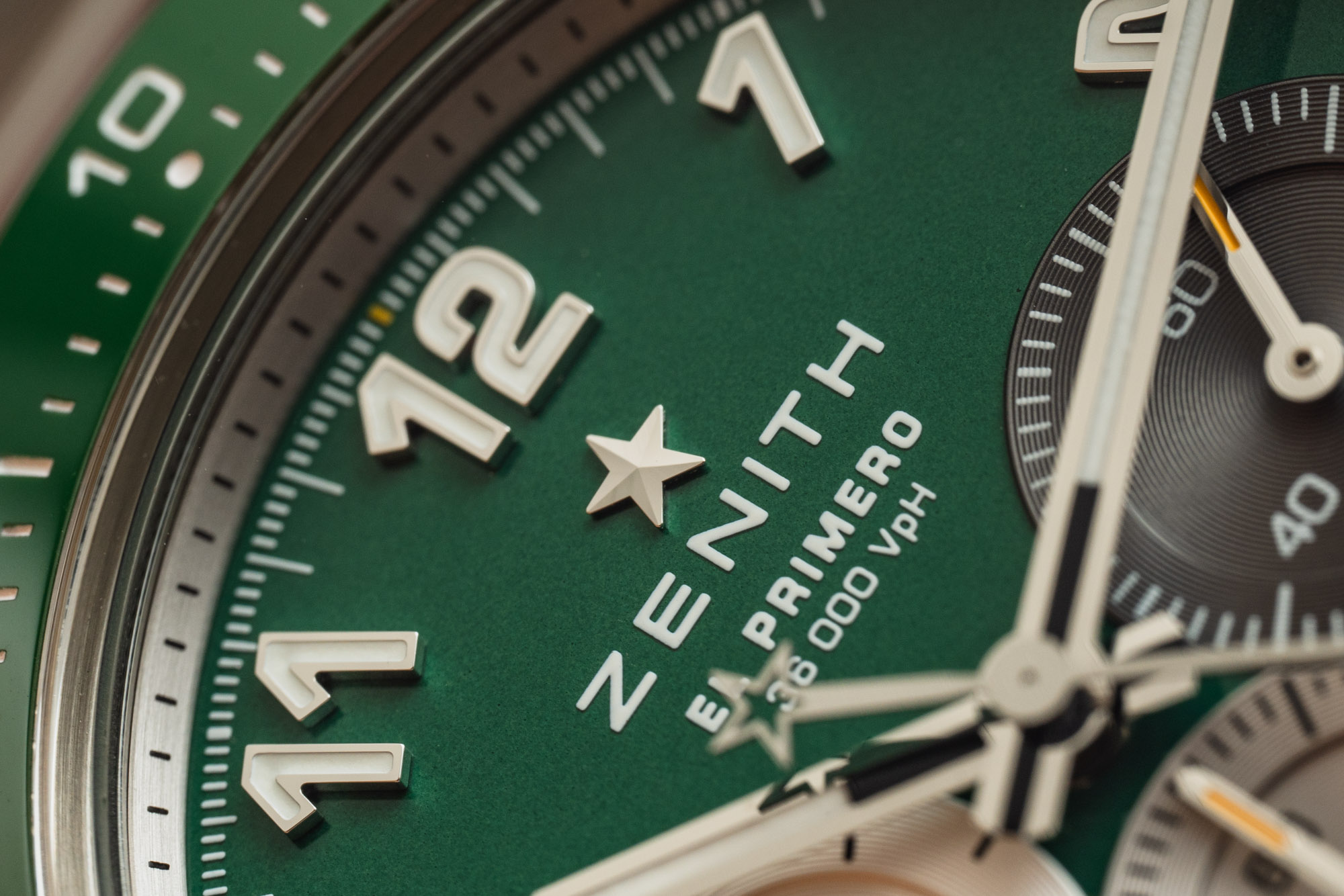 Часы Zenith Chronomaster Sport Aaron Rodgers Edition: идеальное сочетание стиля и точности
