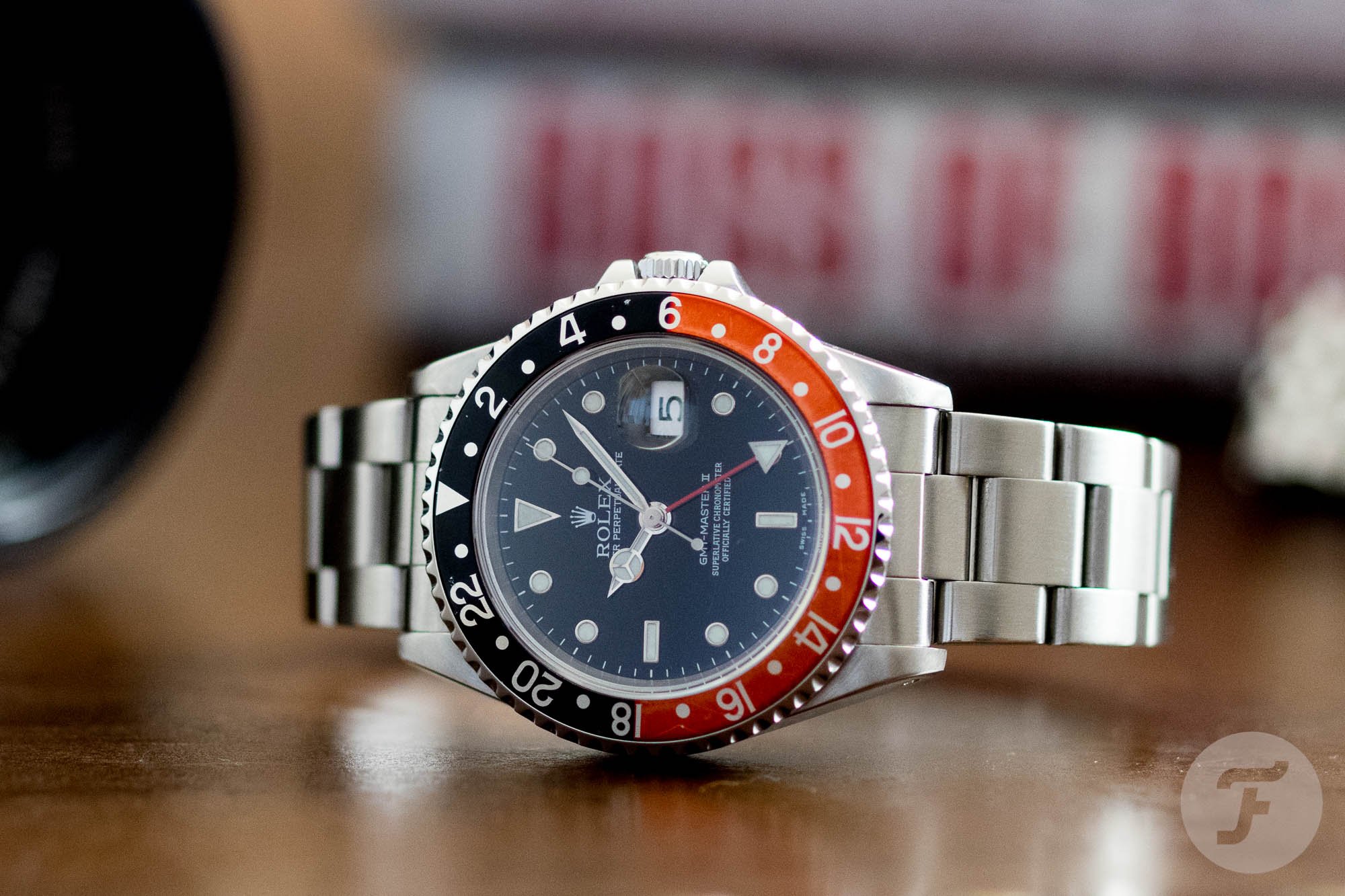 пять лучших недорогих спортивных часов Rolex GMT-Master II ref. 16710