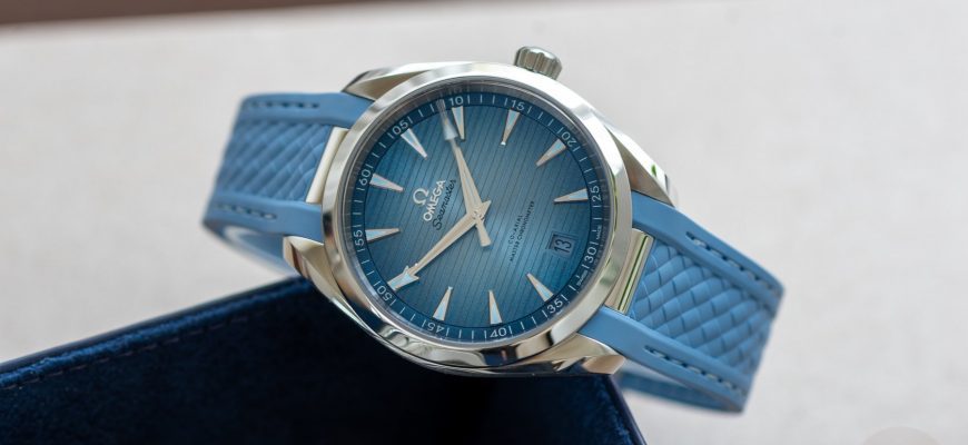 Откройте для себя очаровательную коллекцию Omega Seamaster Aqua Terra 150M Summer Blue