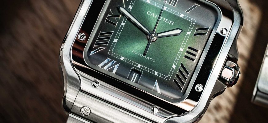 Обзор часов Cartier Santos De Cartier с зеленым циферблатом