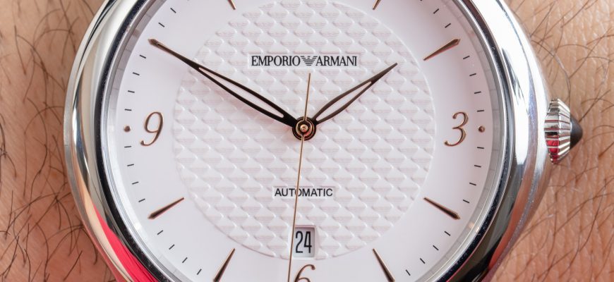 Больше не производится: Автоматические часы Emporio Armani Esedra