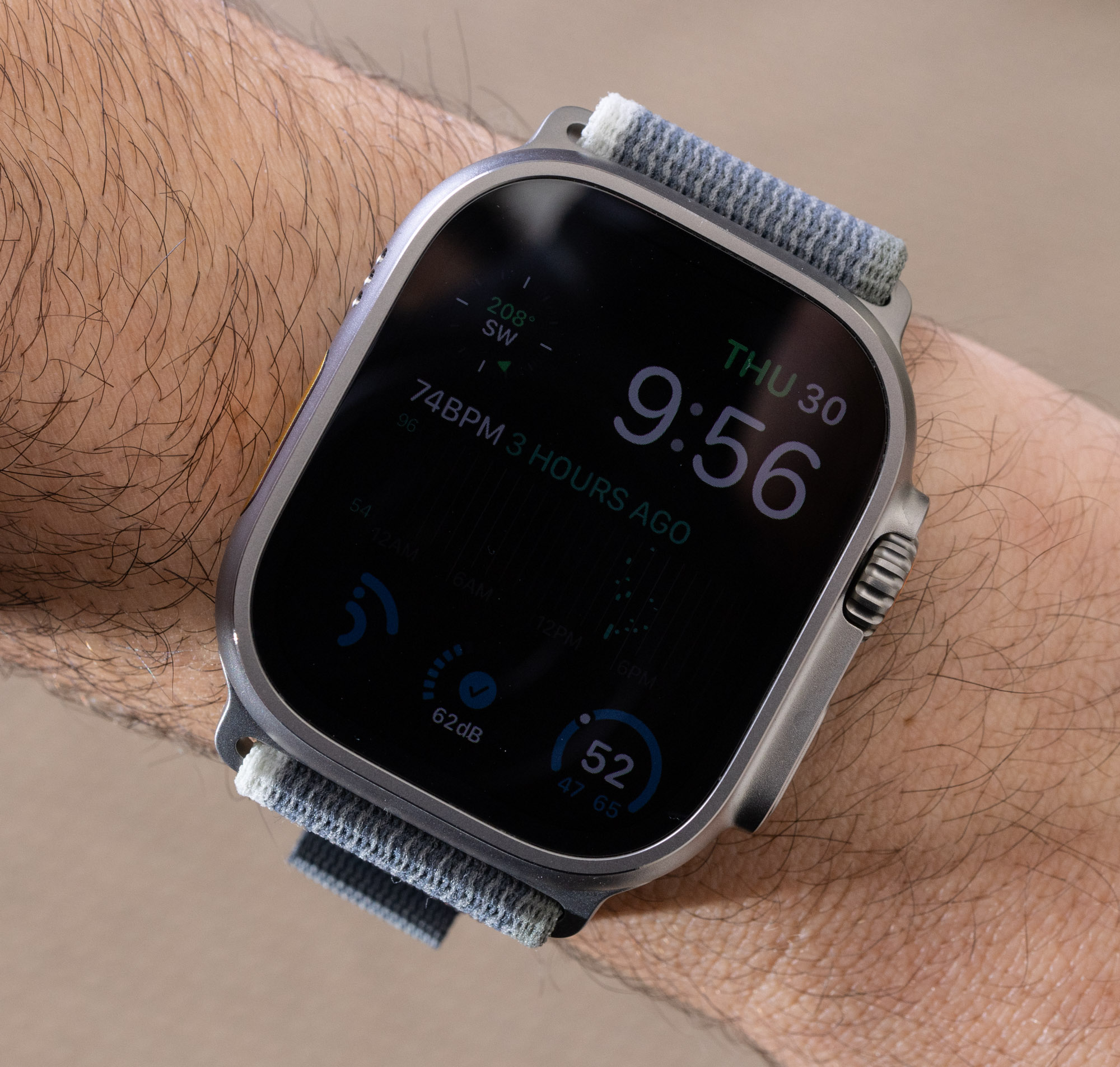 Время титана пришло с Apple Watch Ultra 2
