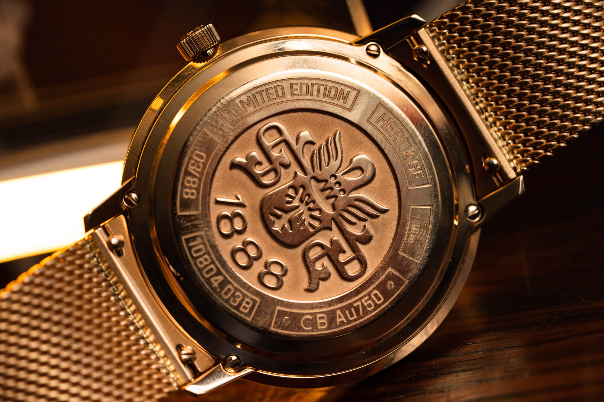 Ознакомьтесь с элегантностью и инновациями Carl F. Bucherer Heritage Chronometer Celebration Watch