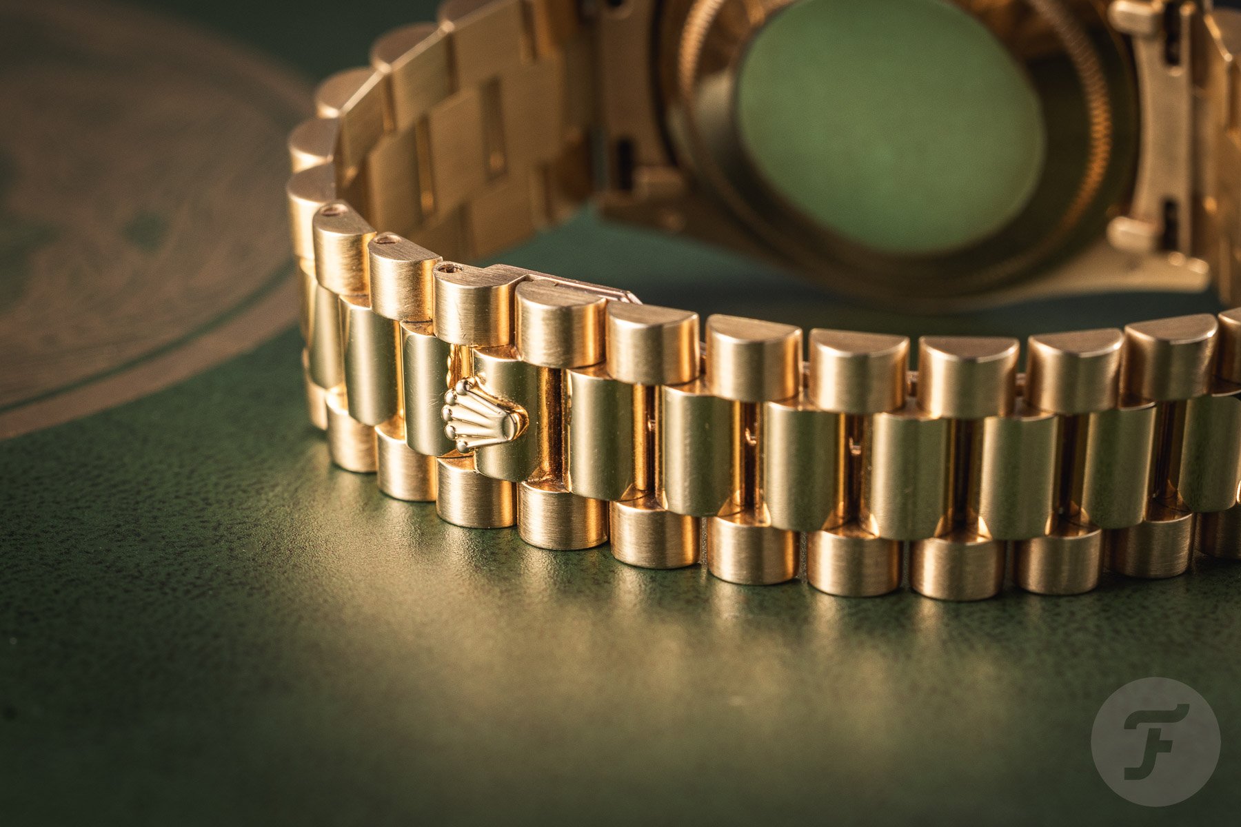 Rolex Day-Date 18238 concealed clasp