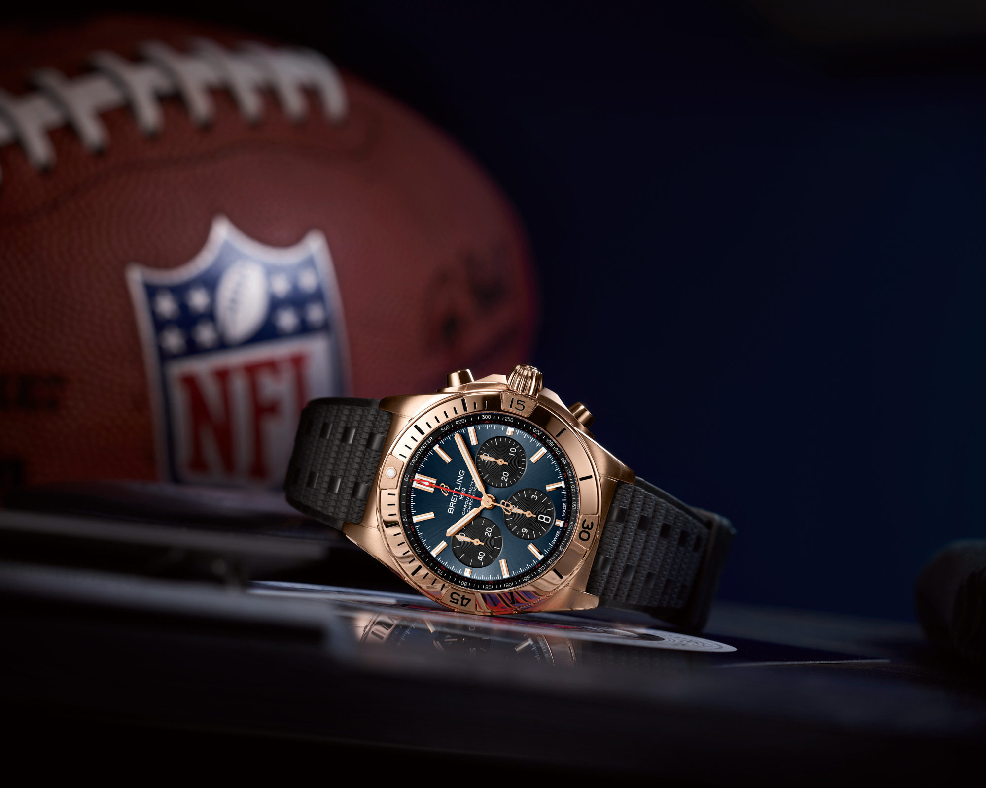 Новый релиз: Часы Breitling Chronomat B01 42 Super Bowl LVIII Edition