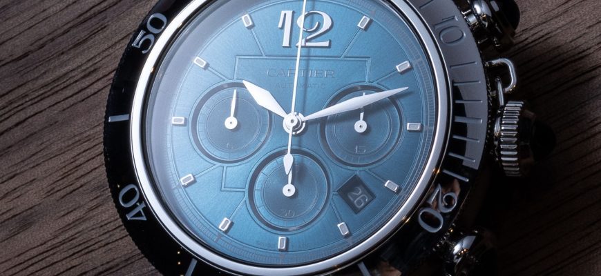 Часы Cartier Pasha Chronograph 41 мм с сине-зеленым циферблатом