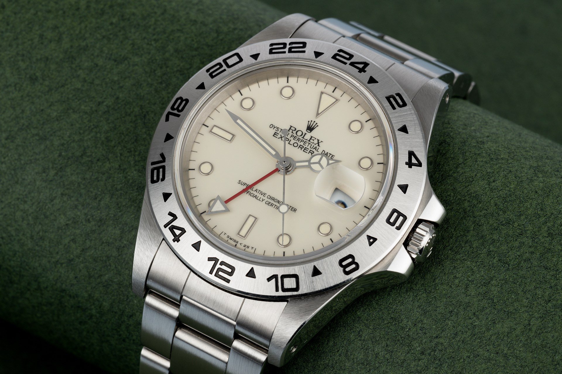 Rolex discolored dials Explorer II 16550 cream
