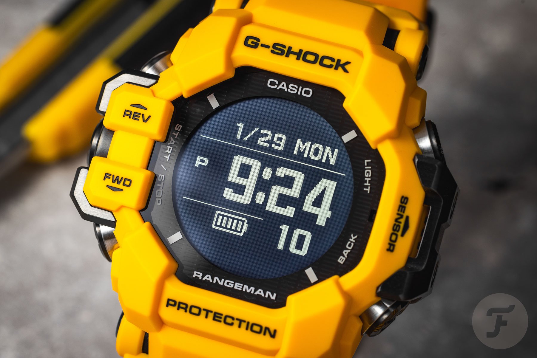 Яркие часы с обновленным дизайном Casio G-Shock Rangeman