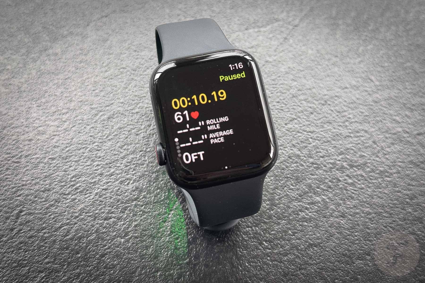 Второе поколение Apple Watch SE
