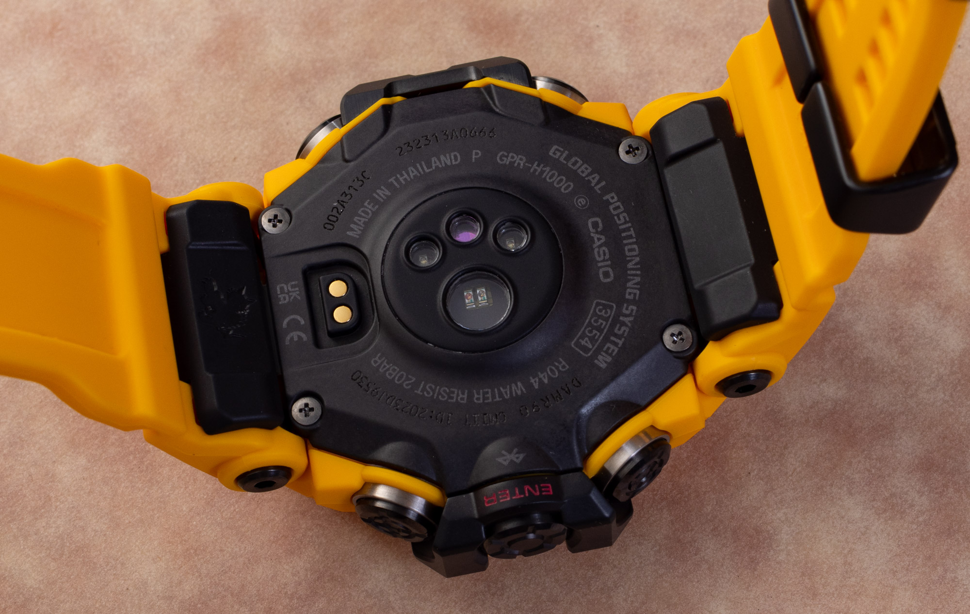 Обзор часов: Casio G-Shock Rangeman GPR-H1000 - это "мадмастер" среди часов Move