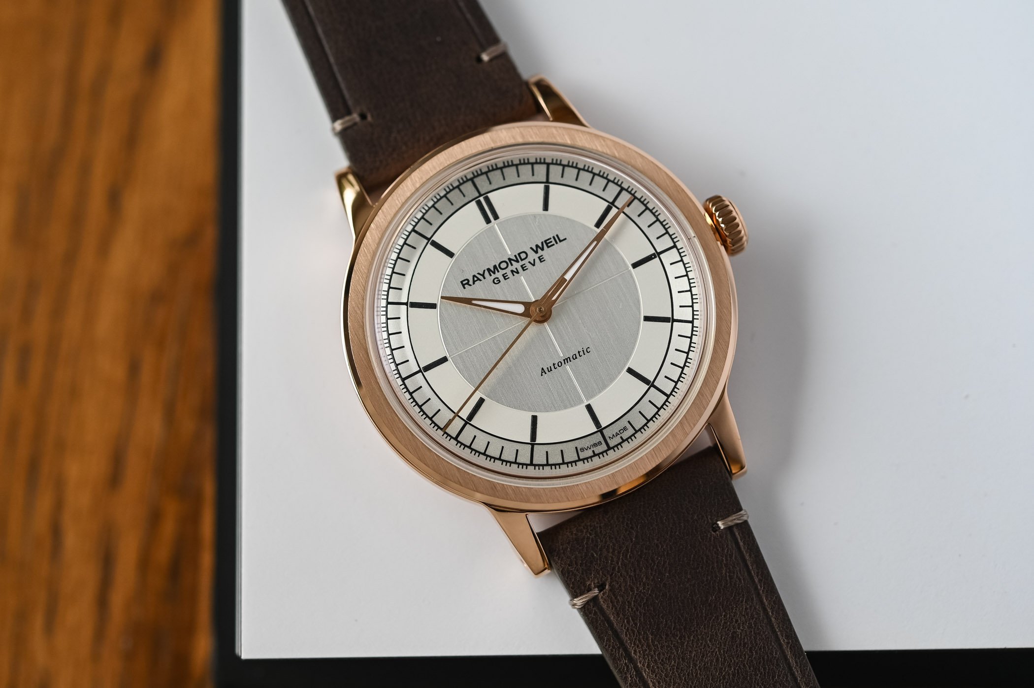 Привлекательные часы Raymond Weil Millesime Central Seconds