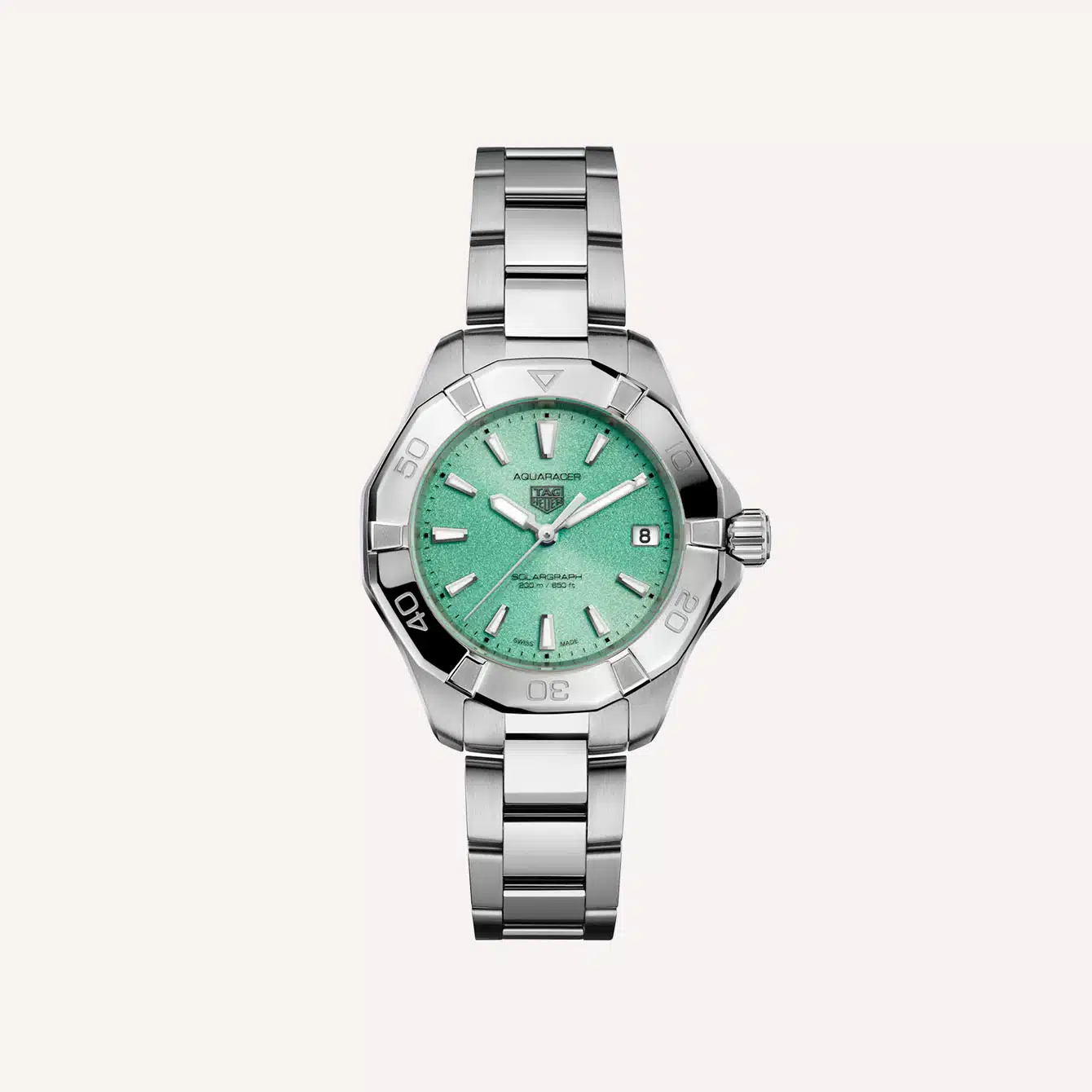 Новые зеленые наручные часы TAG Heuer