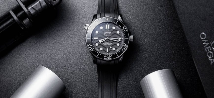 Обзор часов: Omega Seamaster Diver 300M черная керамика