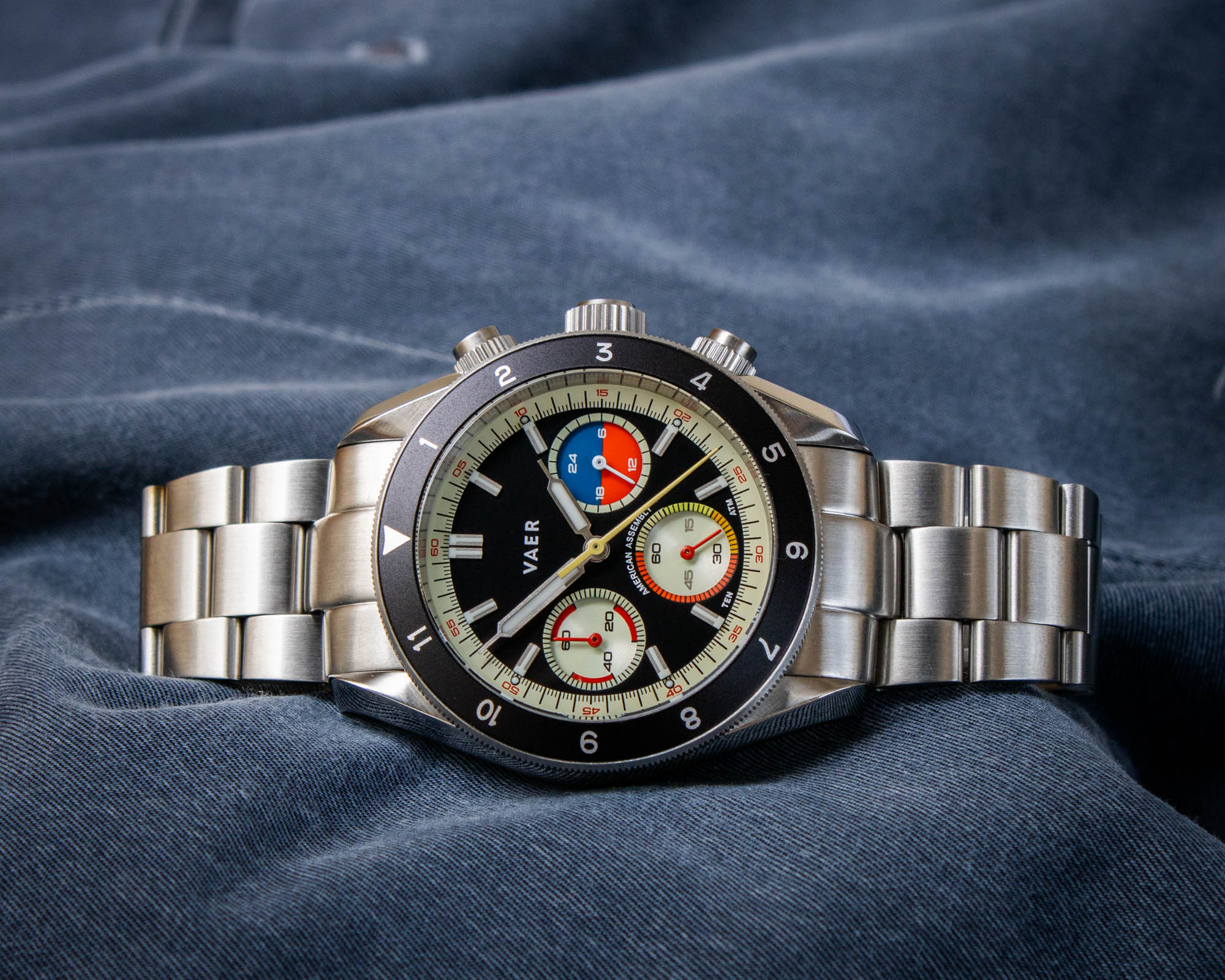 Дебют на руке до 500$: Часы с хронографом Vaer R1 Ocean Racer