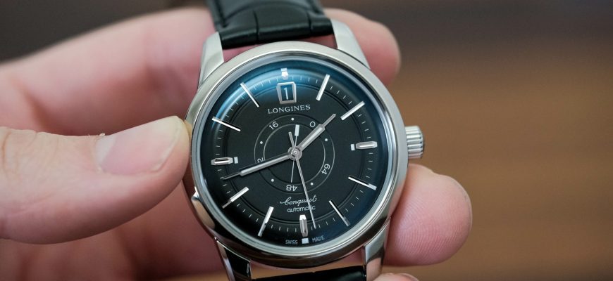 Пятница на руках с Longines Conquest Heritage Central Power Reserve