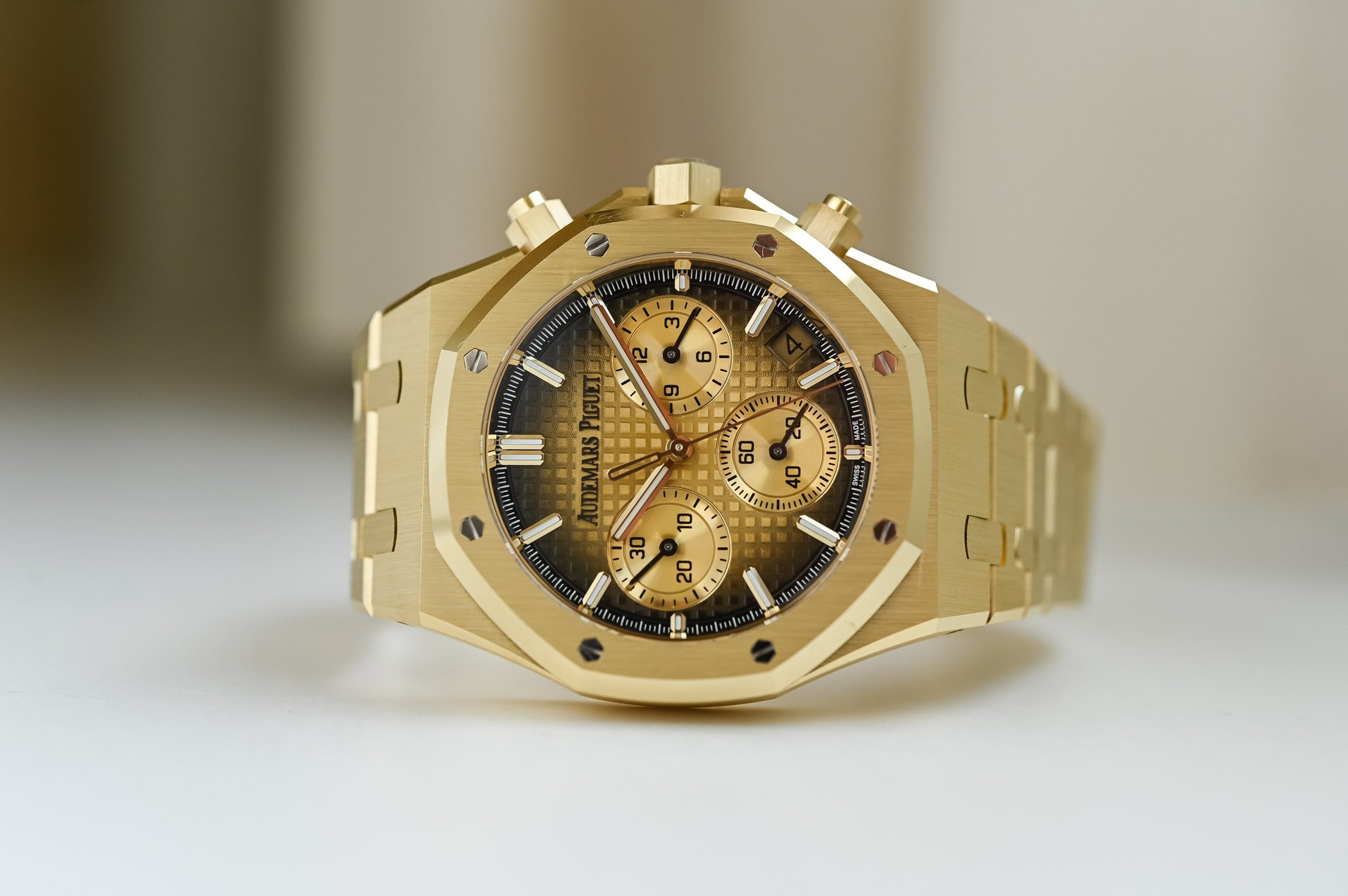 Audemars Piguet Royal Oak Chronograph 41mm 26240BA yellow gold gradient gold dial