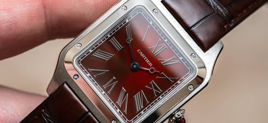 Новинка: часы Cartier Santos De Cartier Rewind